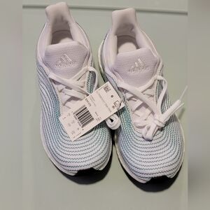 Adidas Parley x UltraBoost DNA running shoes, Men's Size 4 / Womens 5